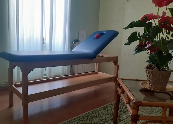 L'ecrin De L'orb Bed and Breakfast